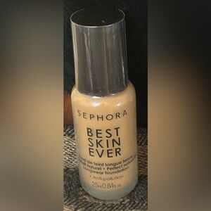 Sephora 31Y Best Skin Ever Longwear Foundation — New & Sealed